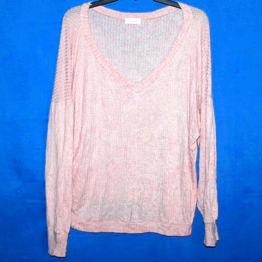 Pink Lily Light Pink V-Neck Sweater M